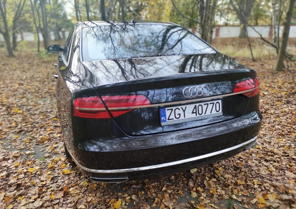 Audi A8 cena 99000 przebieg: 352000, rok produkcji 2014 z Gryfice małe 667